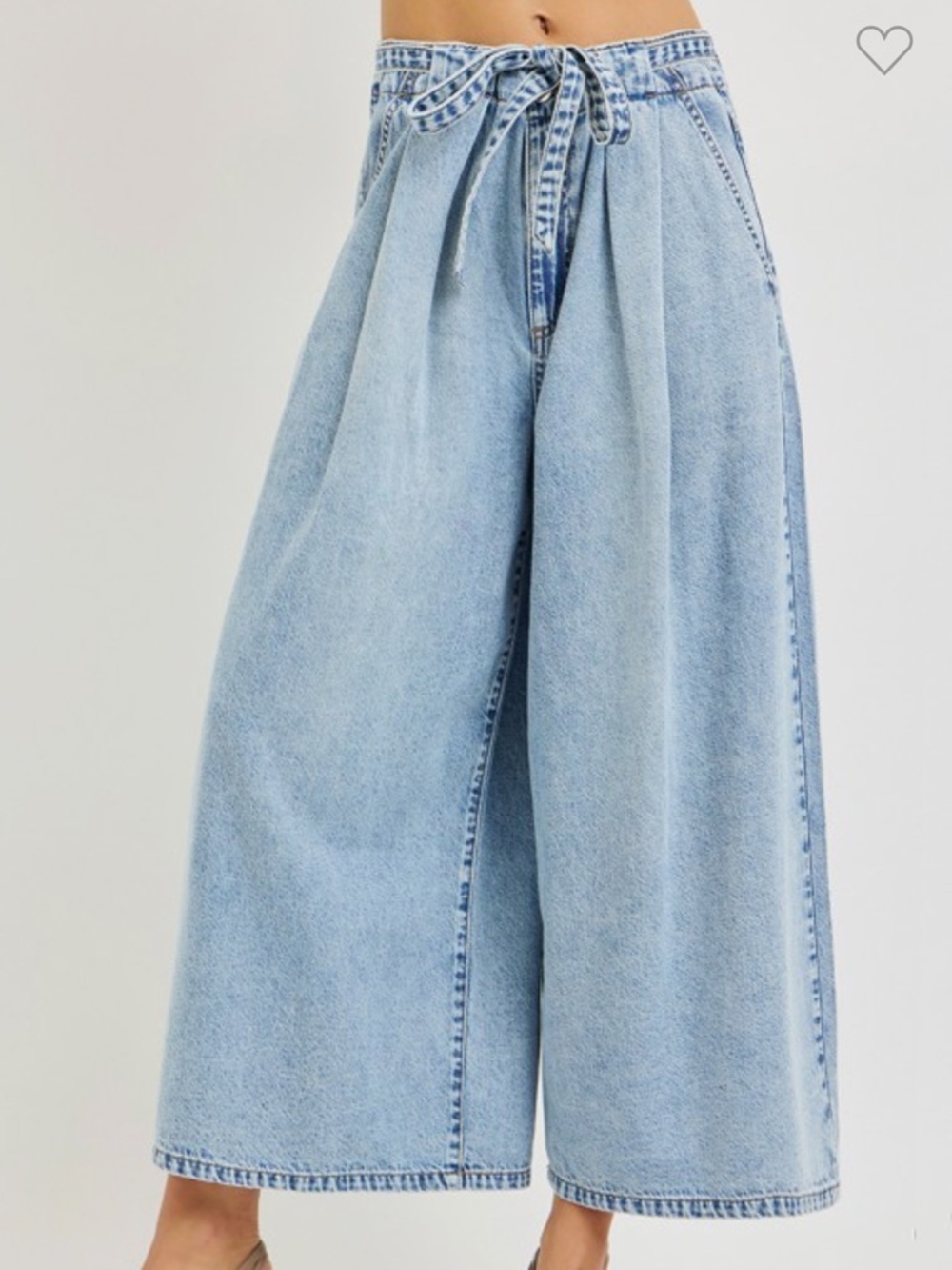 223. Risen Light Blue Wash Wide Leg Tie-Waist Crop Jeans NEW - Picture 2 of 3